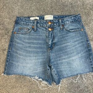 Universal threads cutoff shorts